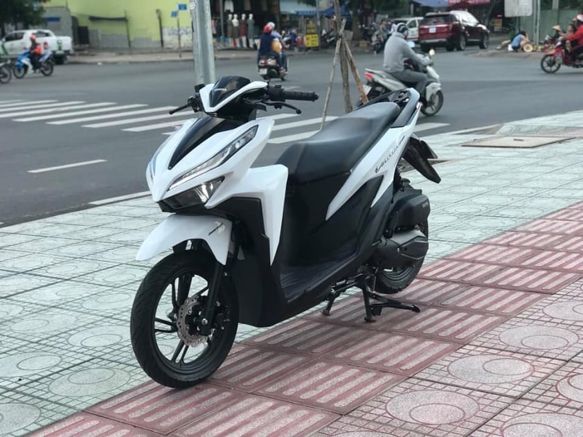 Giá xe Honda Vario 160 mới nhất tháng 06/2024 tại đại lý