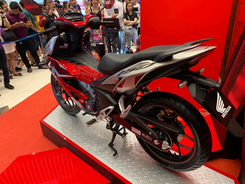 Giá xe Honda Winner X mới nhất tháng 06/2024 tại đại lý