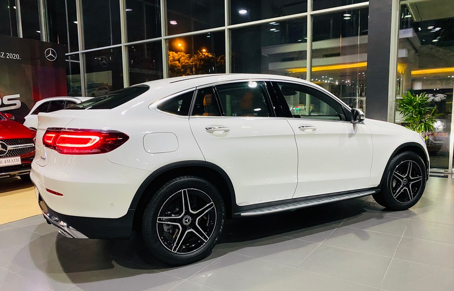 Mercedes GLC 300 Coupe 2024 Nhập Khẩu | Bảng giá lăn bánh, giá xe ưu đãi