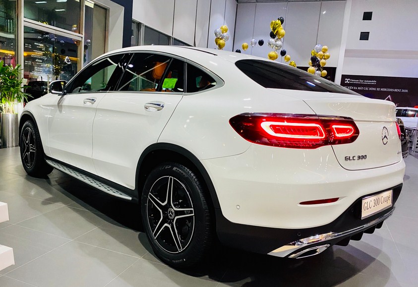 Mercedes GLC 300 Coupe 2024 Nhập Khẩu | Bảng giá lăn bánh, giá xe ưu đãi