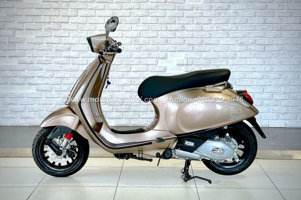 Vespa Sprint S 150 TFT 2024 Thể Thao, Hiện Đại. Bảo Hành 3 năm - Motoplex Hanoi