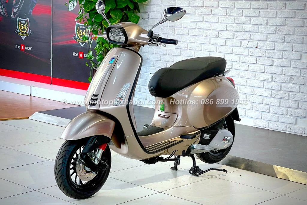 Vespa Sprint S 150 TFT 2024 Thể Thao, Hiện Đại. Bảo Hành 3 năm - Motoplex Hanoi