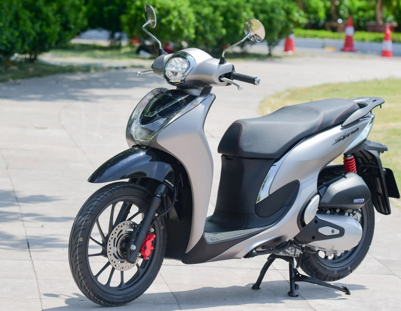 Giá xe Honda SH Mode mới nhất tháng 06/2024 tại đại lý