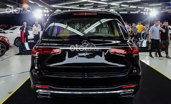 Giá xe Mercedes-Benz GLS 450 4MATIC mới nhất tháng 6/2024