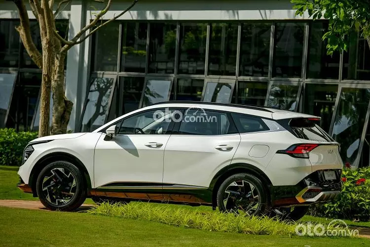 Giá xe KIA Sportage kèm ưu đãi mới nhất tháng 6/2024