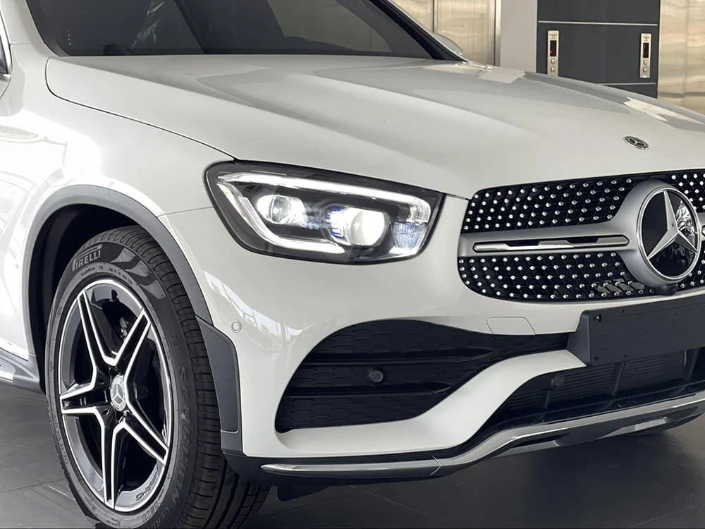 Mercedes GLC 300 2024 giá lăn bánh, trả góp, khuyến mãi mới nhất