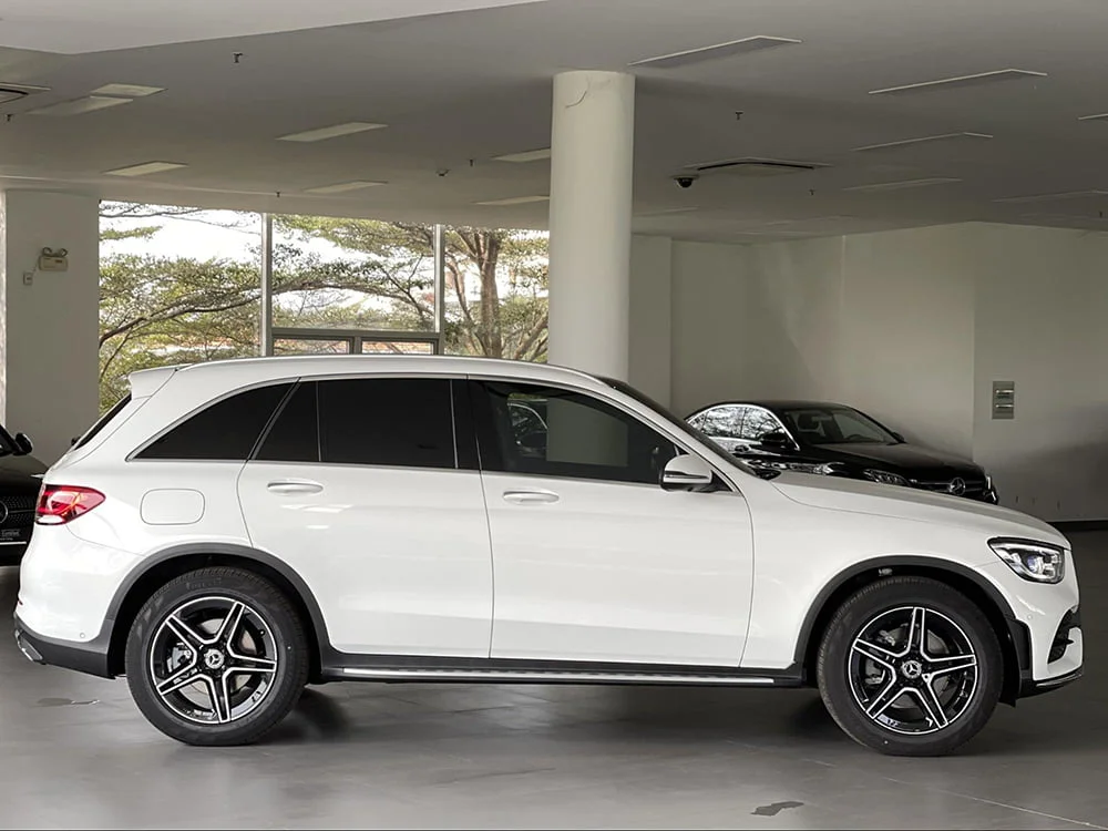 Mercedes GLC 300 2024 giá lăn bánh, trả góp, khuyến mãi mới nhất