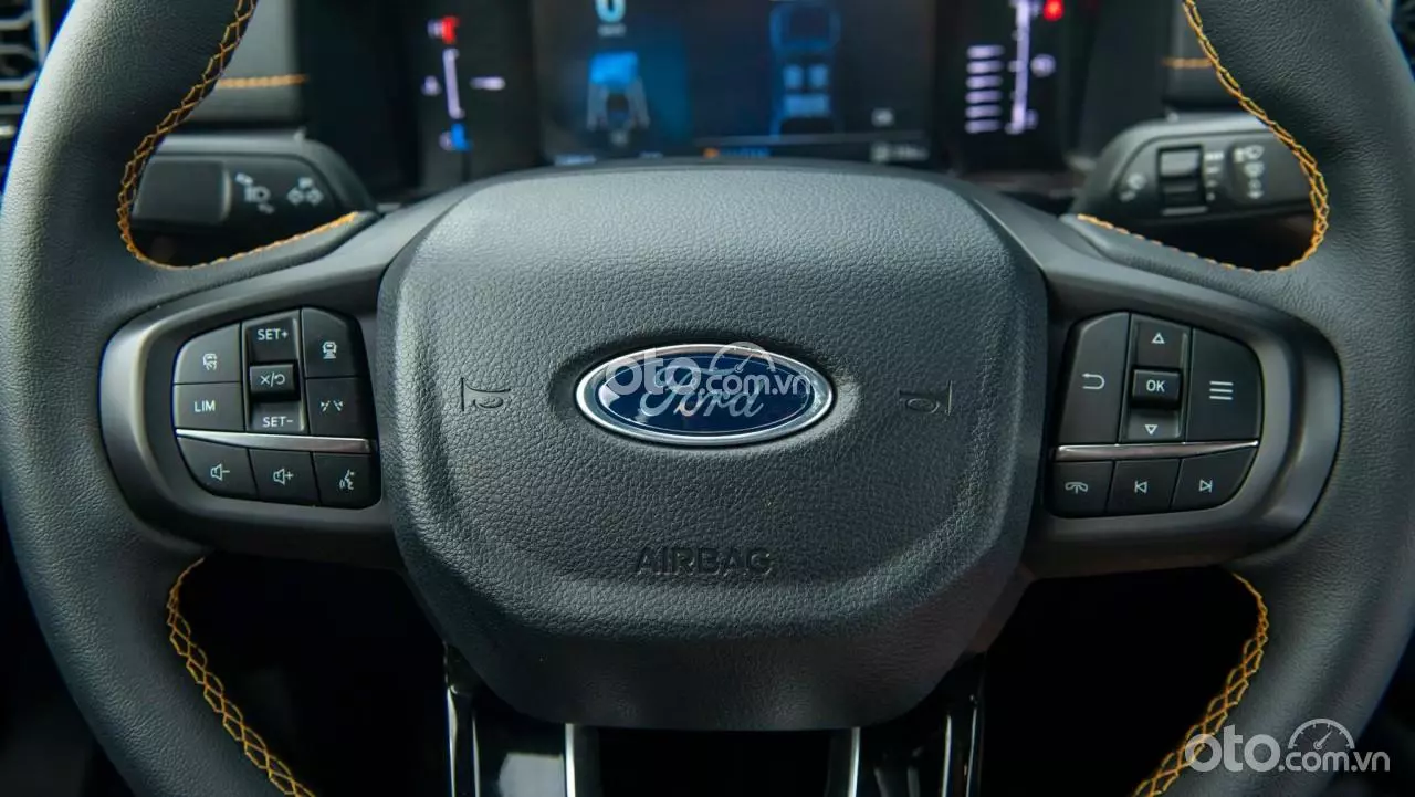 Giá Xe Ford Ranger kèm ưu đãi mới nhất tháng 7/2024