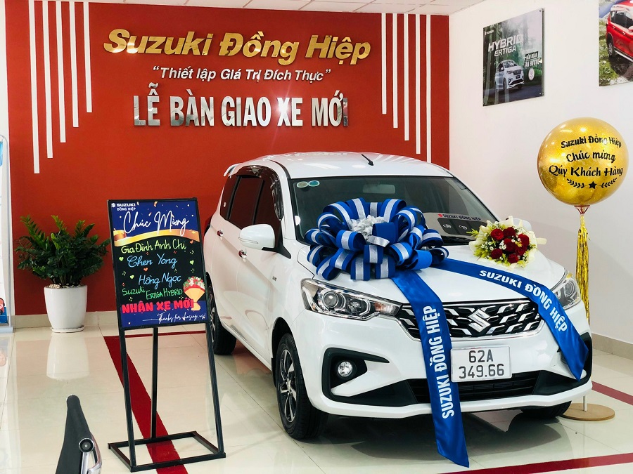 Suzuki Ertiga 2024: Bảng giá lăn bánh, Thông tin Xe & Ưu đãi tháng 06/2024