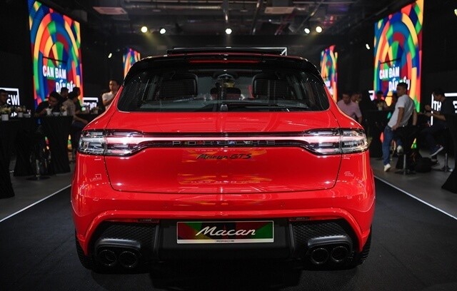 Giá xe Porsche Macan 2024 mới nhất