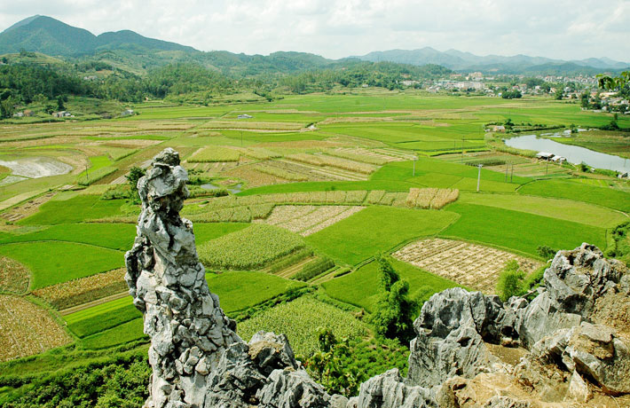 Top những Hòn Vọng Phu nổi tiếng trên dải đất Việt | Tạp chí Kinh tế và Dự báo