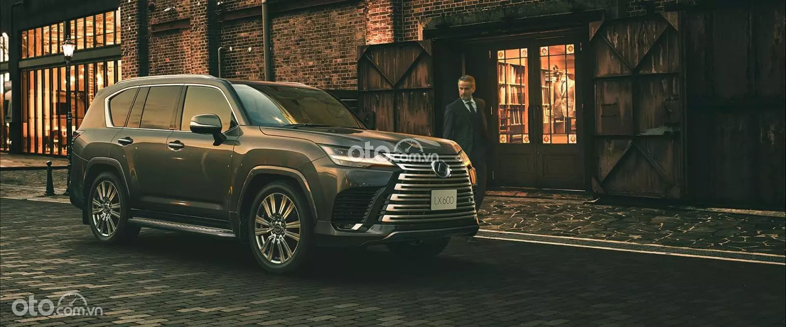 Giá xe Lexus LX 600 2024 tháng 7/2024: Khởi điểm từ 8,5 tỷ đồng