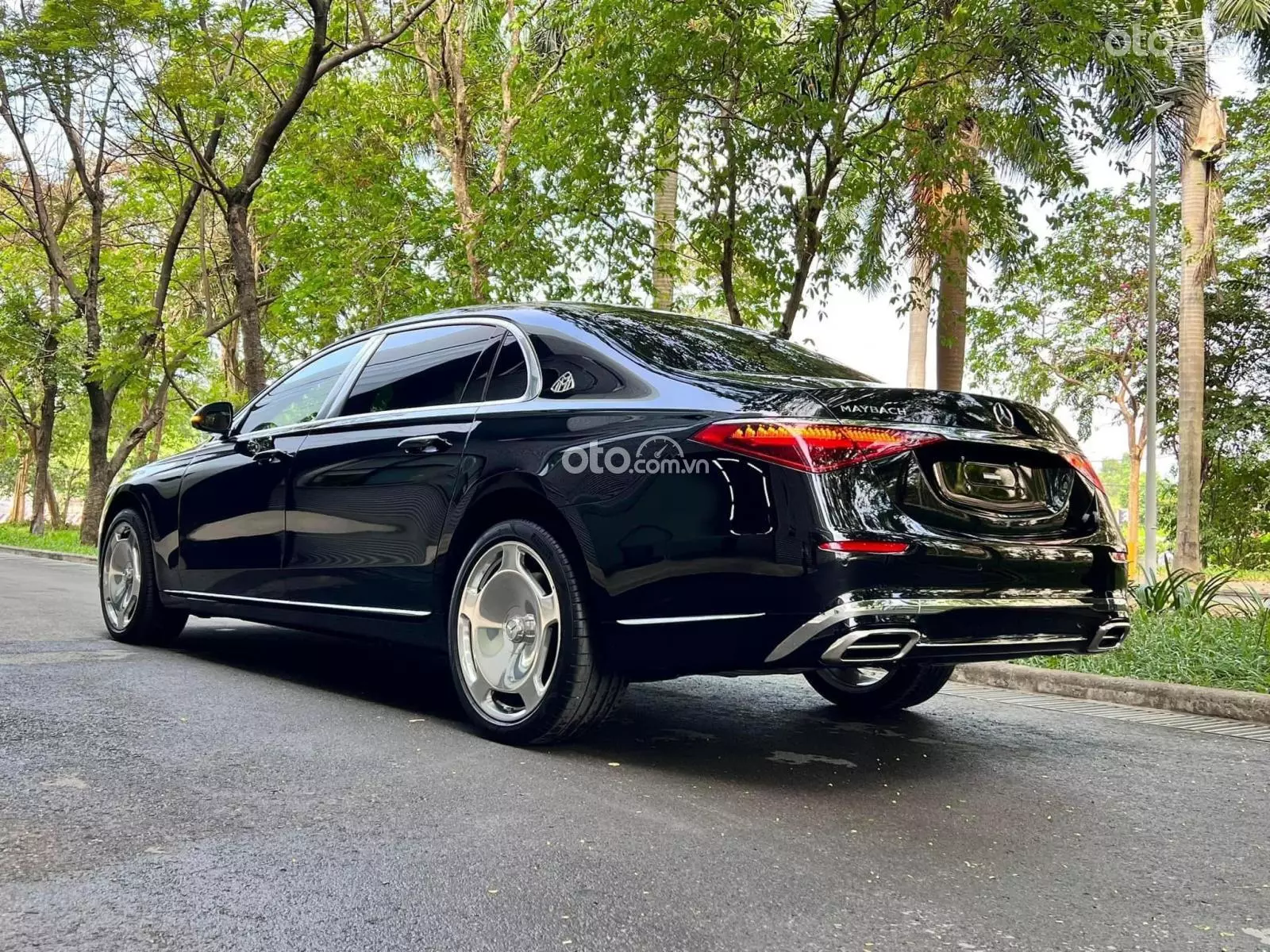 Giá xe Mercedes-Benz Maybach S450 kèm ưu đãi tháng 7/2024