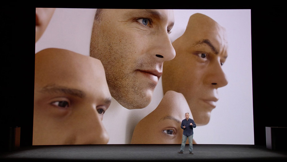 Hackers Claim to Defeat iPhone X 'Face ID' Authentication