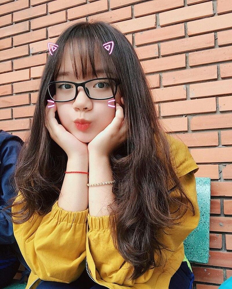 Top 99+ ảnh đẹp gái xinh tóc dài đeo kính siêu dễ thương