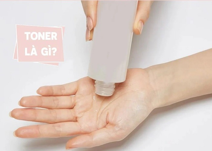 Thoa toner có cần rửa mặt lại không? Cách sử dụng