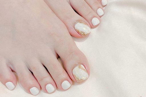 50 mẫu nail móng chân đẹp cập nhật xu hướng HOT trend mới - Stellar Nails & Spa