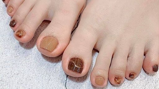 50 mẫu nail móng chân đẹp cập nhật xu hướng HOT trend mới - Stellar Nails & Spa