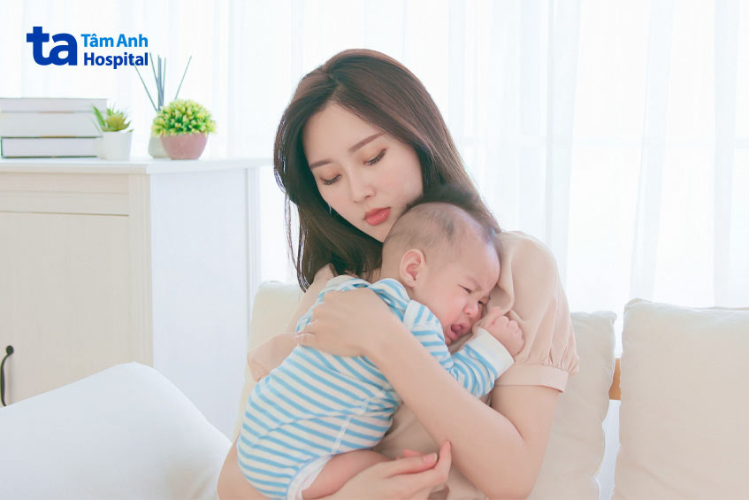 Mất sữa sau sinh ở mẹ: Nguyên nhân, dấu hiệu, xử trí và phòng ngừa