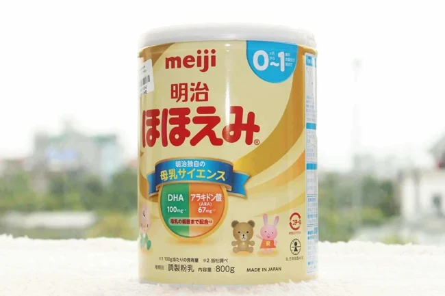 Cách pha sữa Meiji 01 dạng bột cho bé đúng cách