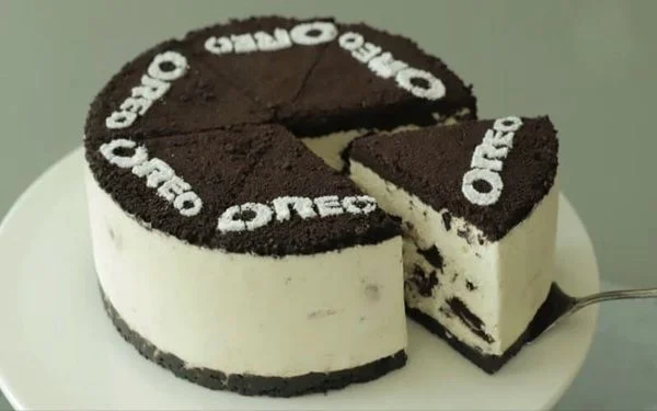 Bánh Oreo bao nhiêu calo? Ăn kèm với món gì?