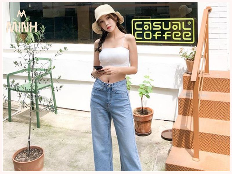 Áo Croptop Là Gì? Mix Đồ Cực Chất Với Croptop