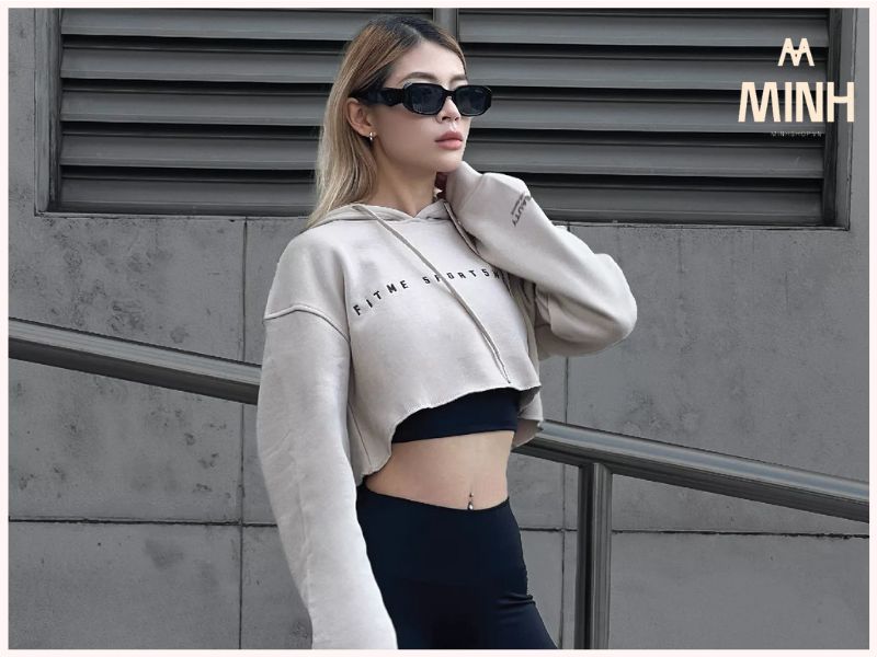 Áo Croptop Là Gì? Mix Đồ Cực Chất Với Croptop