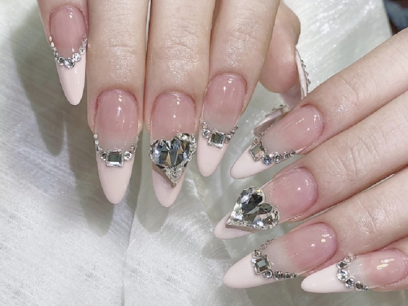 Top 20+ bộ nail đẹp thời thượng nhất dành cho chị em