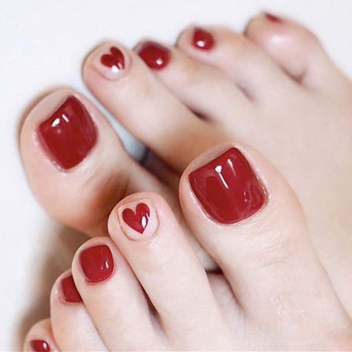 Danh sách Top 30+ Mẫu nail sơn móng chân màu đỏ rượu quyến rũ, 'chanh sả'