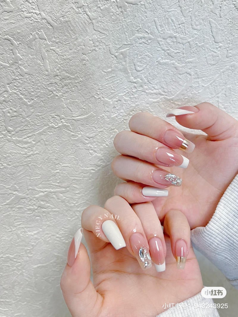 Top 99+ mẫu nail đơn giản, đẹp cho nàng đi học, đi làm