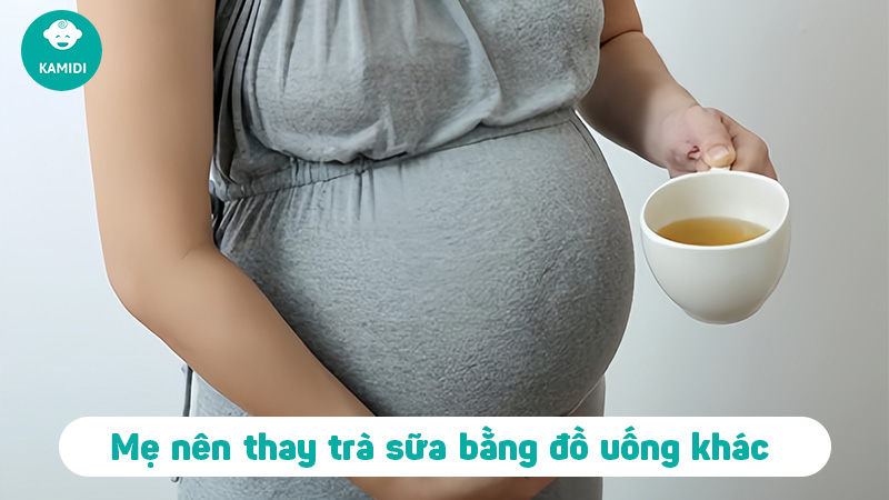 Bầu uống trà sữa được không? Tác hại khi mẹ bầu uống nhiều trà sữa