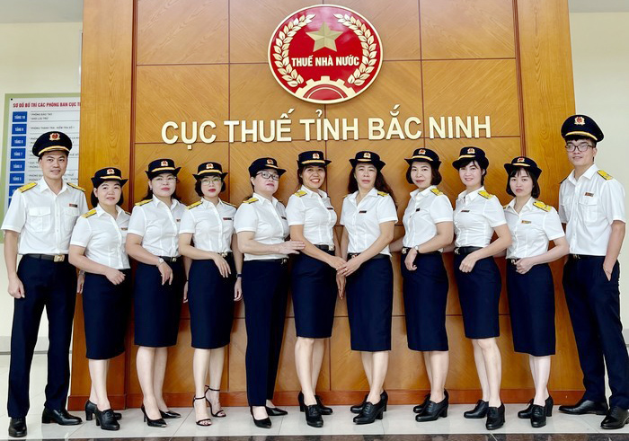 Đặc điểm của đồng phục ngành thuế