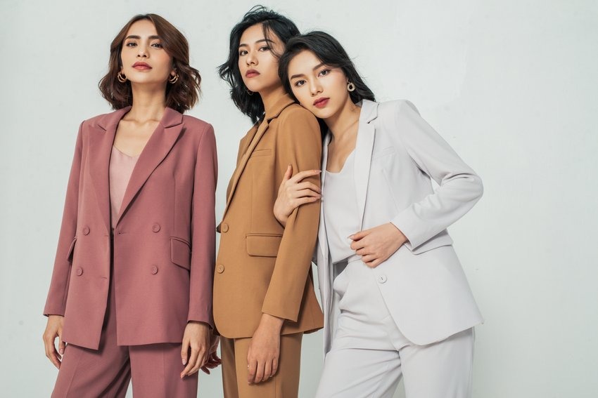 Top các kiểu vest nữ trẻ trung, đẹp nhất dành cho phái nữ - SAIGON UNIFORM