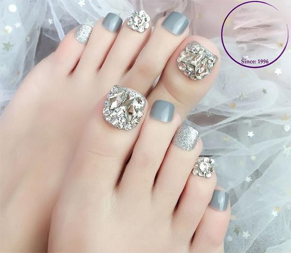 Mẫu nail chân đẹp đơn giản nhẹ nhàng được yêu thích nhất