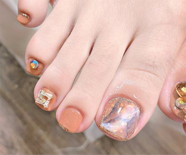 Mẫu nail chân đẹp đơn giản nhẹ nhàng được yêu thích nhất