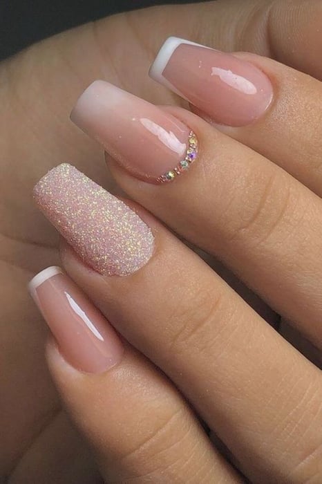 Top 105+ bộ nail màu nude đẹp, nhẹ nhàng 2024