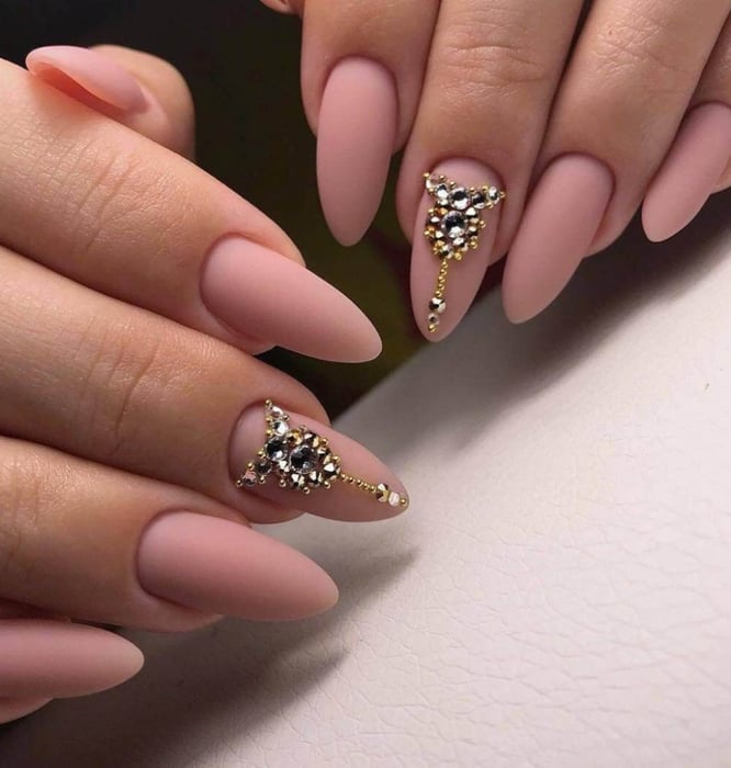 Top 105+ bộ nail màu nude đẹp, nhẹ nhàng 2024