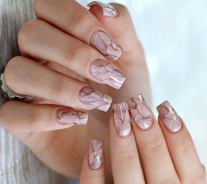 Top 105+ bộ nail màu nude đẹp, nhẹ nhàng 2024