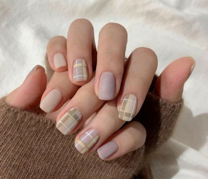 Top 105+ bộ nail màu nude đẹp, nhẹ nhàng 2024