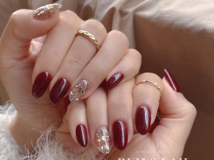 Top 100+ Mẫu Nail Màu Đỏ Đẹp, Quyến Rũ Nhất Năm 2024