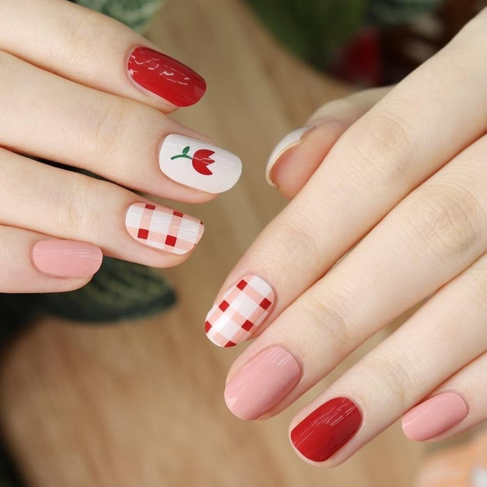 Top 100+ Mẫu Nail Màu Đỏ Đẹp, Quyến Rũ Nhất Năm 2024