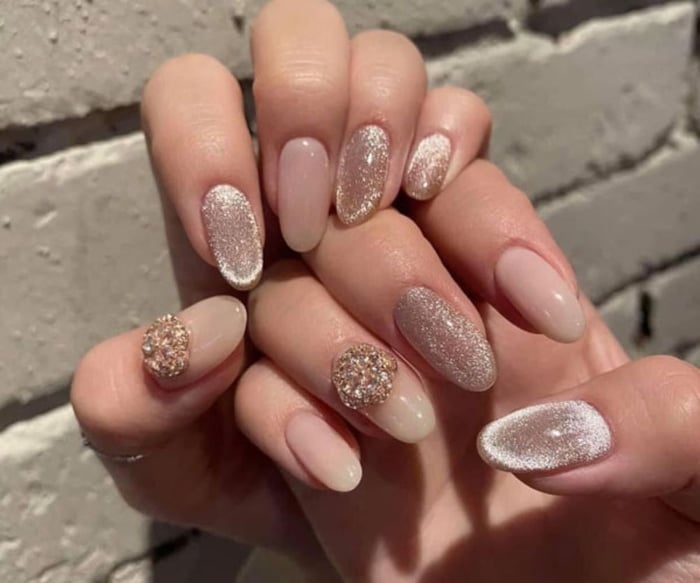 Top 105+ bộ nail màu nude đẹp, nhẹ nhàng 2024