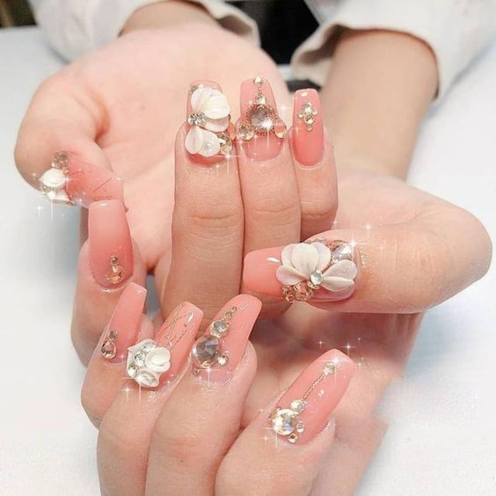 Top 105+ bộ nail màu nude đẹp, nhẹ nhàng 2024