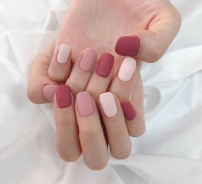 Top 105+ bộ nail màu nude đẹp, nhẹ nhàng 2024