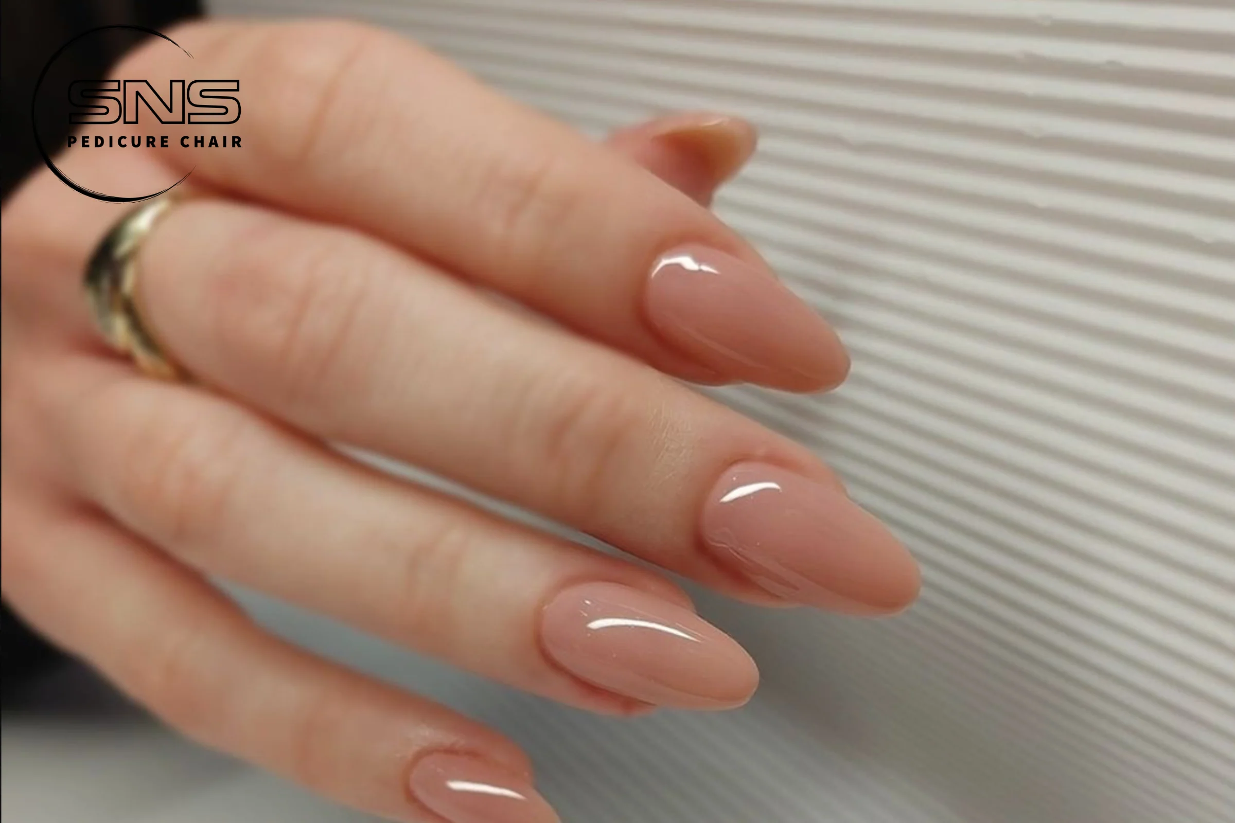 40+ mẫu câu giao tiếp trong ngành Nail nhất định phải biết