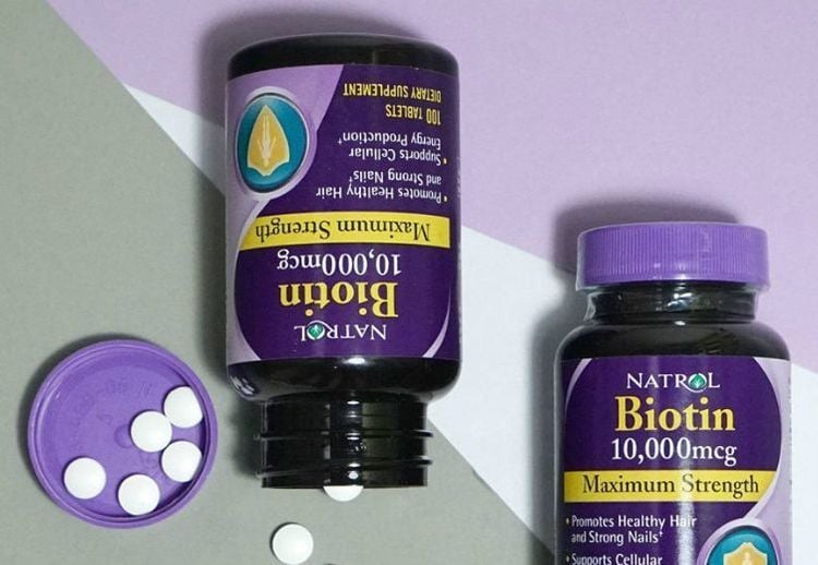 Biotin kích thích mọc tóc: Liều dùng và tác dụng phụ cần biết