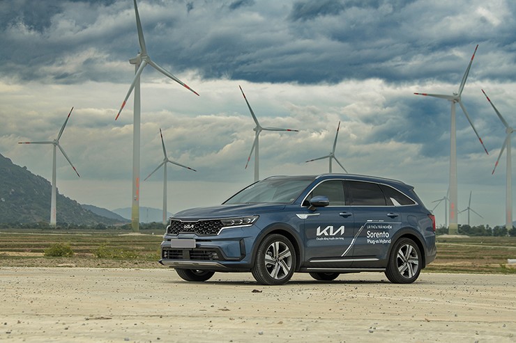 Giá xe KIA Sorento tháng 8/2024, bản Plug-in Hybrid từ 1,399 tỷ đồng