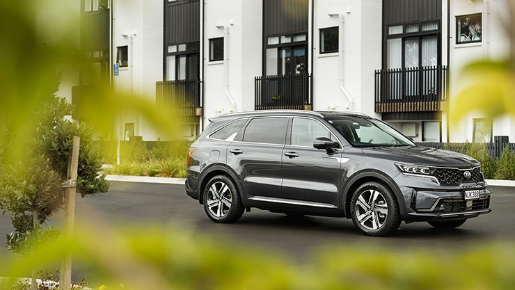 Giá xe KIA Sorento tháng 8/2024, bản Plug-in Hybrid từ 1,399 tỷ đồng