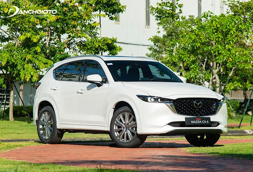 Mazda CX-5: Giá xe lăn bánh & thông số kỹ thuật (9/2024)