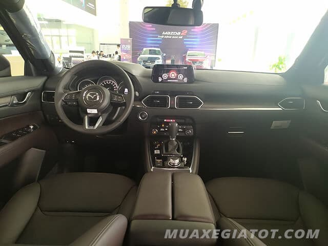 So sánh xe 5 chỗ Mazda CX-5 và 7 chỗ CX8